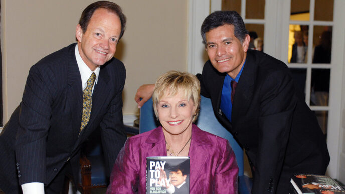 Denny Cummings with WTTW journalists Elizabeth Brackett and Phil Ponce of 'Chicago Tonight'.